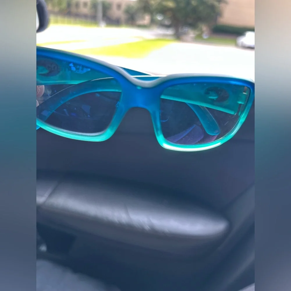 Costa Teal and Black Sunglasses - Picture 2 of 7